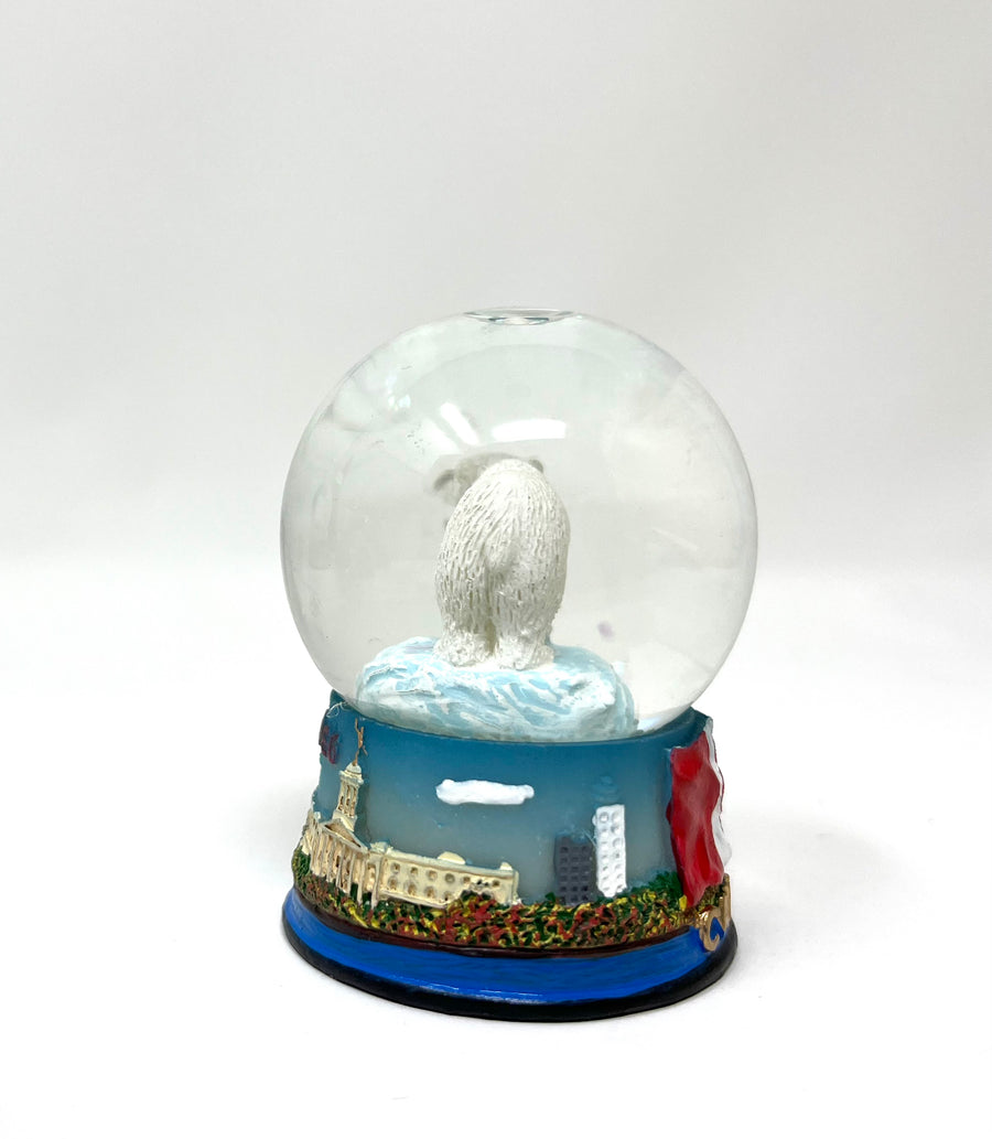 Polar Bear Winnipeg Snow Globe (small)