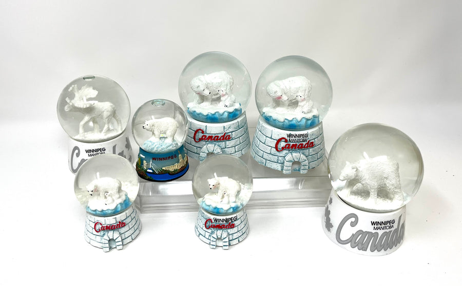 Polar Bears Igloo Snow Globe (Small)