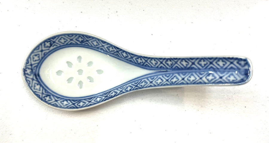 Rice Grain Pattern Bowl, Plates and Spoon