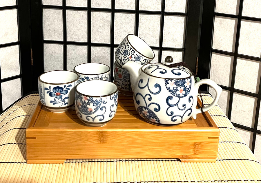 Porcelain 6-piece Tea Set (Assorted Patterented Tea Cups)