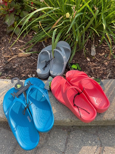 Dawgs™ Maple Leaf Loudmouth™ Z Sandals – The Mandarin