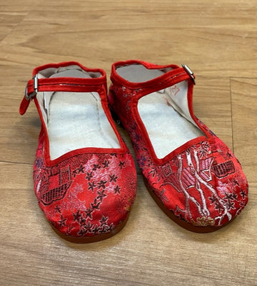 Red Scenic Patterned Girl's Shoes